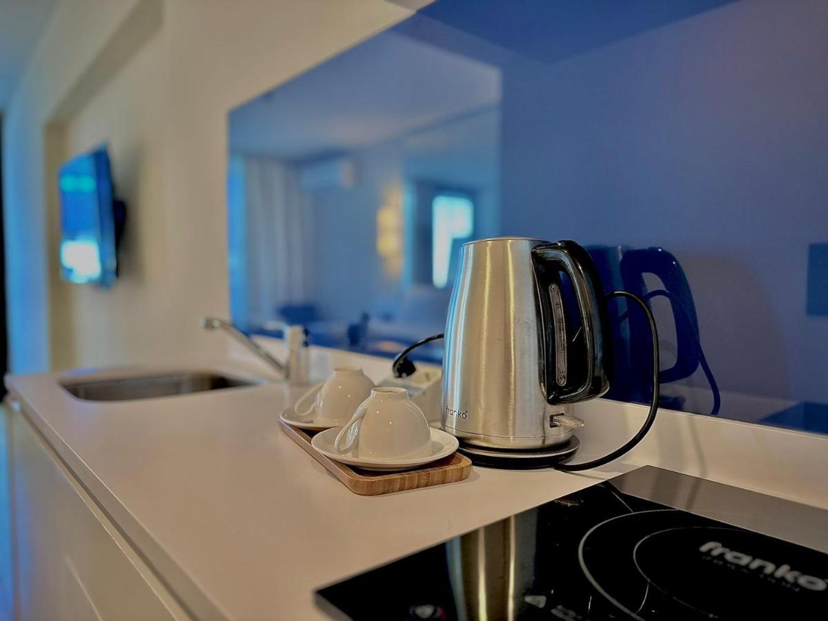 Orbi City Amazing Apartments Batumi Bagian luar foto